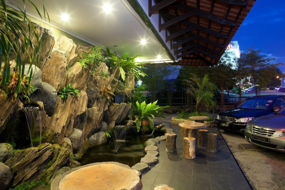 Hotel Ria Johor Bahru Exterior foto