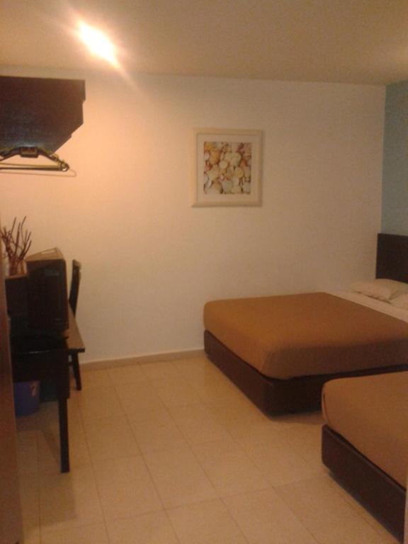 Hotel Ria Johor Bahru Zimmer foto